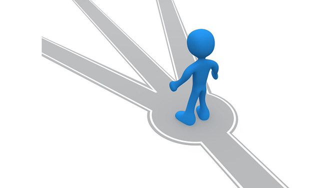 3d小人道路方向选择ppt素材